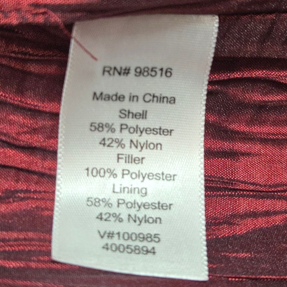 Coldwater Creek Women Quilted Zip Vest Burgundy Patterned Large 14 16 - Picture 7 of 11